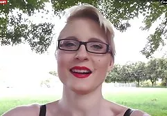 Seks liseli oorno