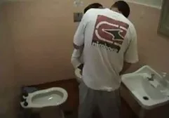 Siyah ve beyaz altyazılı rokettube genç, sıcak sahne