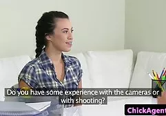 Gerçek Yahudi kız pron izle derin anal yapar